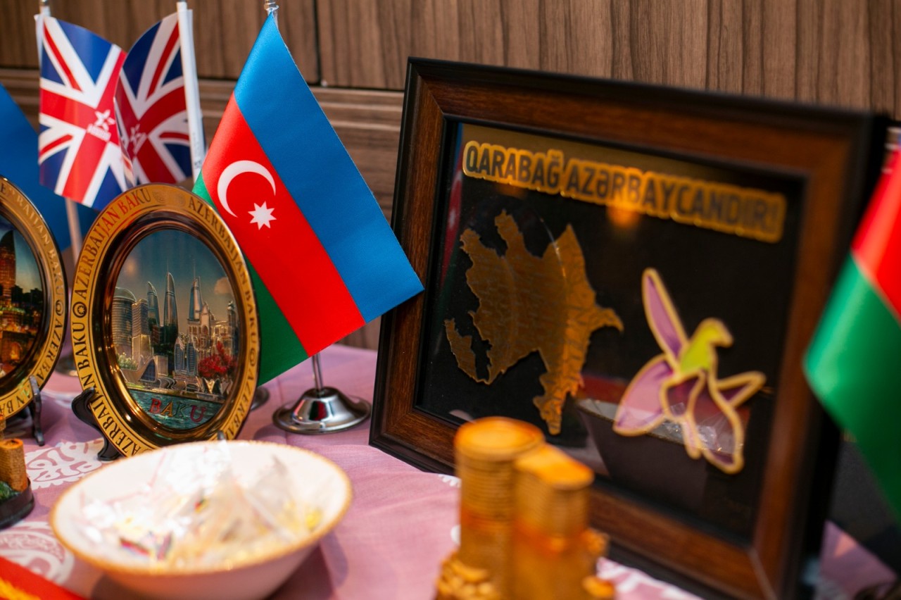 Fuad Muradov Azərbaycan icması ilə görüş keçirdi - FOTOLAR